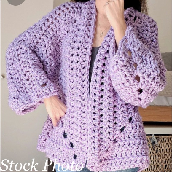 NEW Sweater/Hat Set (2-piece set) - Picture 2 of 12